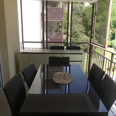 2 Pieces, Meridia Apartman *