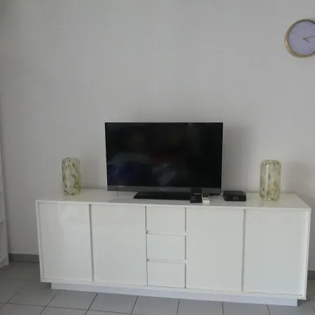 2 Pieces, Meridia 尼斯