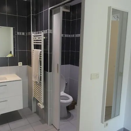 2 Pieces, Meridia Apartman