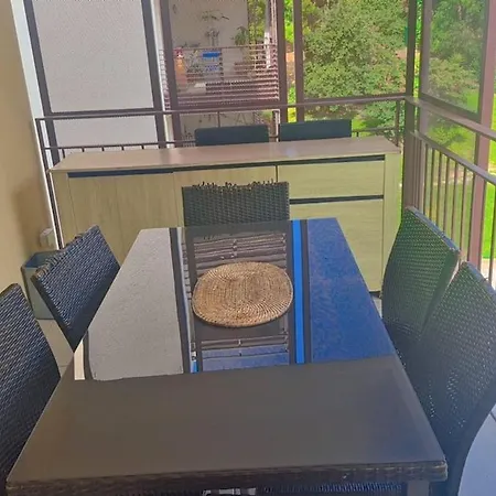 2 Pieces, Meridia Apartman *